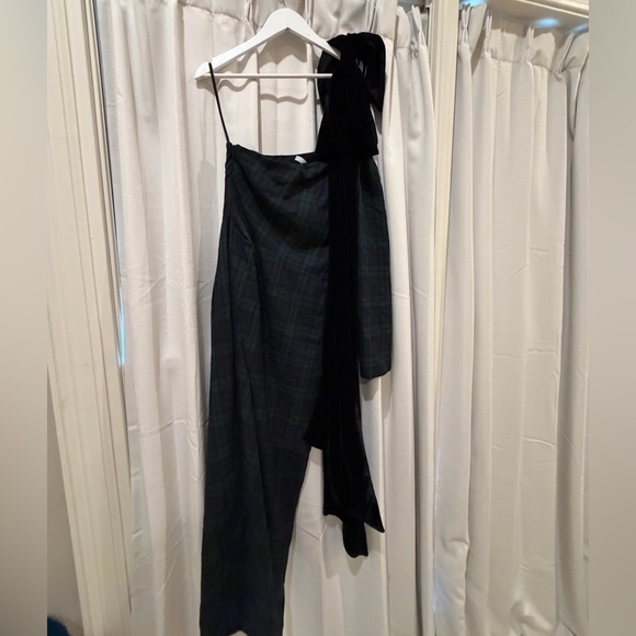 Antonio Melani X Born On Fifth - Plaid One-Shoulder Gown - Picture 3 of 8